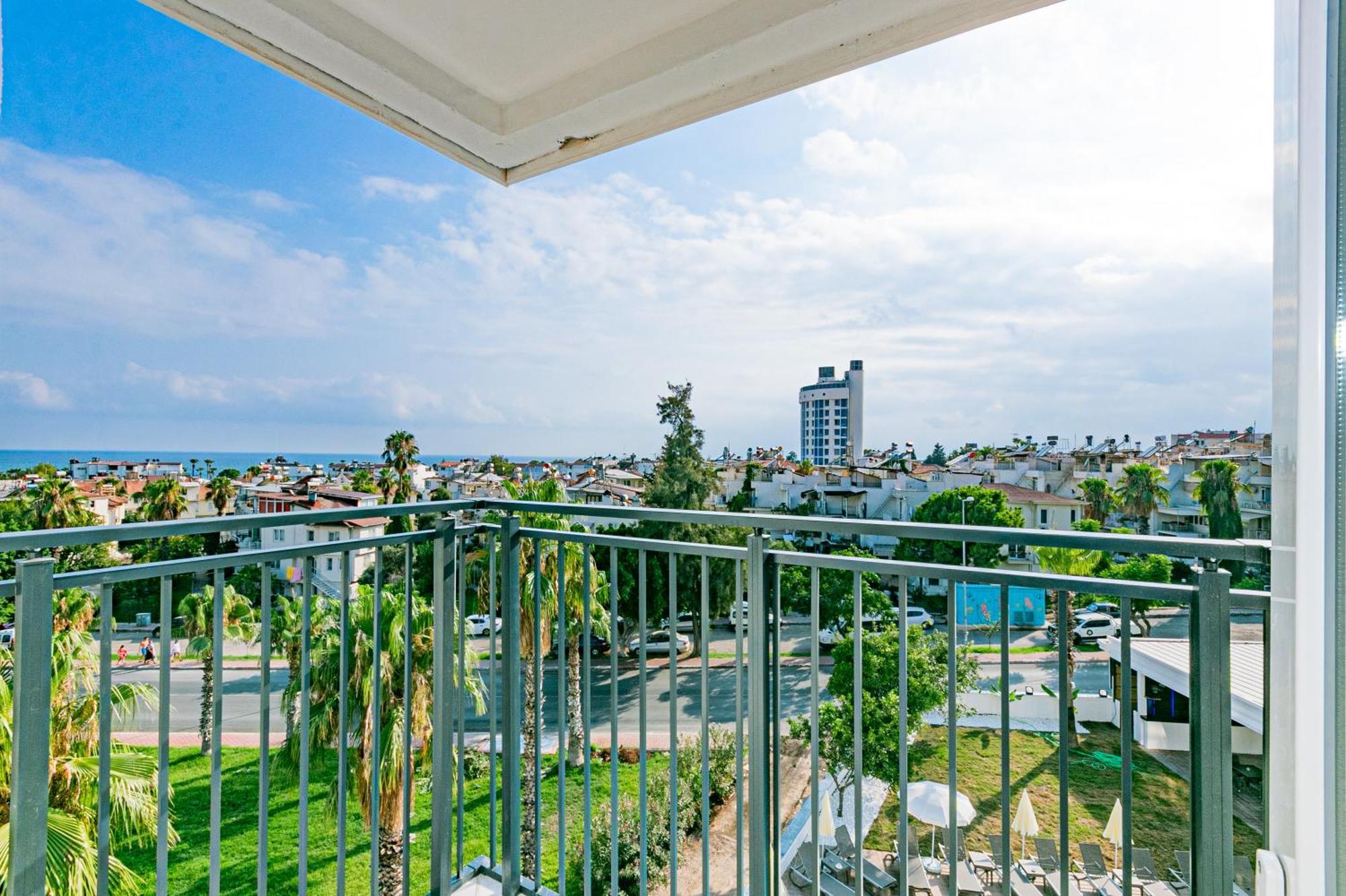 Lara World Hotel Antalya Luaran gambar